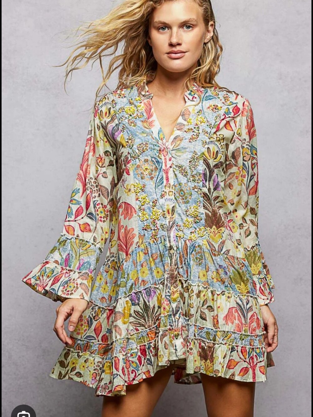 NWT POL Floral Ruffle Button-Front Women's Top in Multi